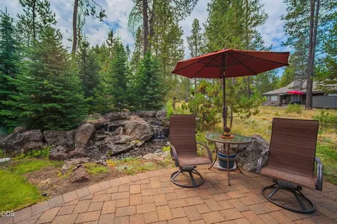 57785 Ribes Lane Sunriver OR 97707
