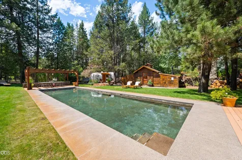 56648 Lunar Drive Bend OR 97707