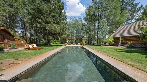 56648 Lunar Drive Bend OR 97707