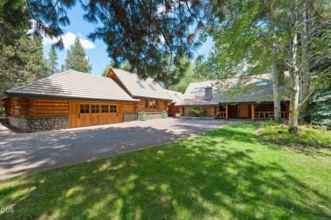 56648 Lunar Drive Bend OR 97707