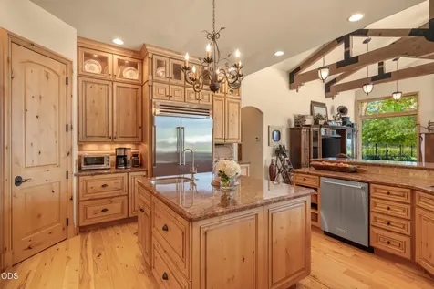 3922 Bellinger Lane Medford OR 97501