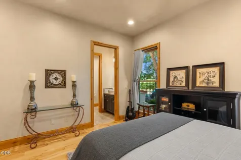 3922 Bellinger Lane Medford OR 97501