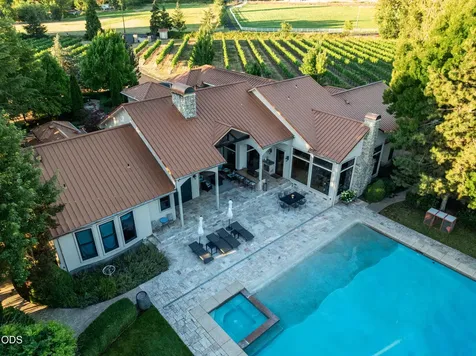 3922 Bellinger Lane Medford OR 97501