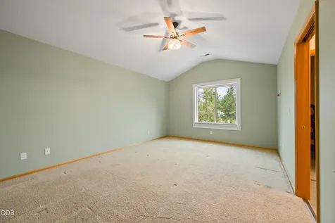 63441 Stacy Lane Bend OR 97701
