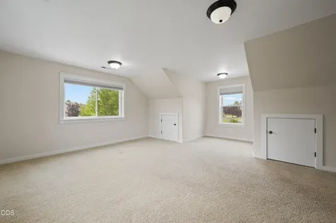 63441 Stacy Lane Bend OR 97701