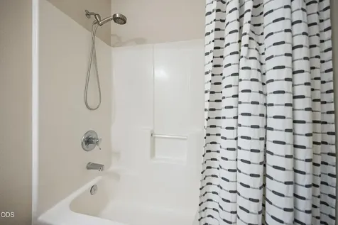 63441 Stacy Lane Bend OR 97701
