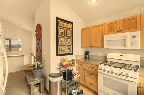 438 NW 19th Redmond OR 97756