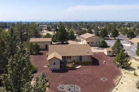 15565 SW Chinook Drive Terrebonne OR 97760