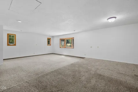 60325 Woodside Road Bend OR 97702