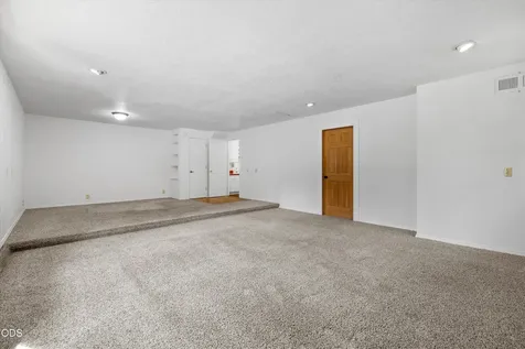 60325 Woodside Road Bend OR 97702