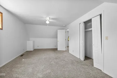 60325 Woodside Road Bend OR 97702