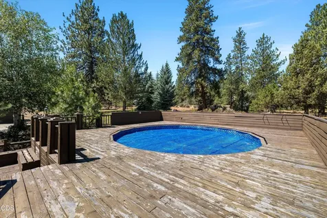 60325 Woodside Road Bend OR 97702