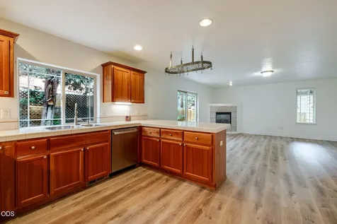 2542 NE Keats Drive Bend OR 97701