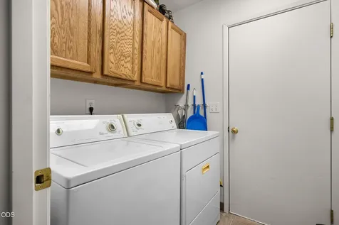 1926 NE Sams Loop Bend OR 97701