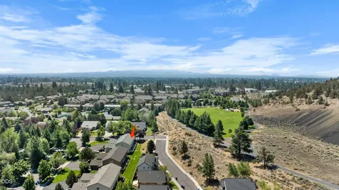 1926 NE Sams Loop Bend OR 97701