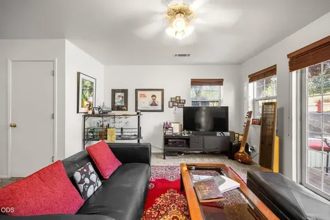 1926 NE Sams Loop Bend OR 97701