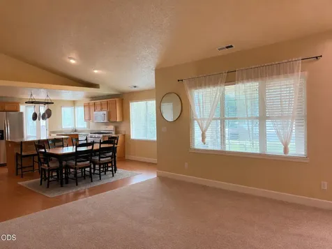 61367 Woodbury Lane Bend OR 97702