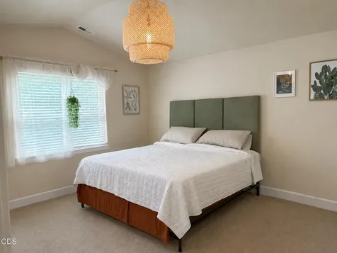 61367 Woodbury Lane Bend OR 97702