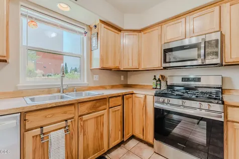 61055 Borden Drive Bend OR 97702