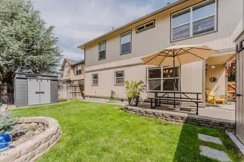 61055 Borden Drive Bend OR 97702