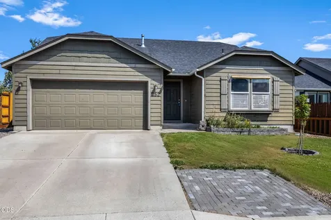 252 SW 33rd Drive Redmond OR 97756