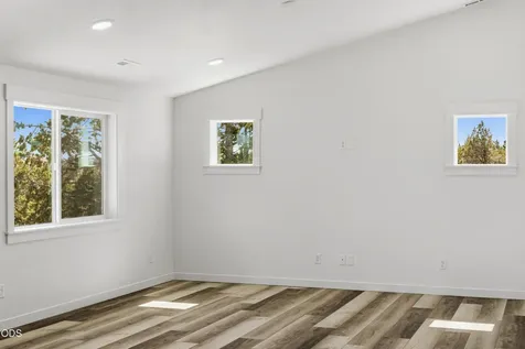 6075 NW Elliott Street Prineville OR 97754