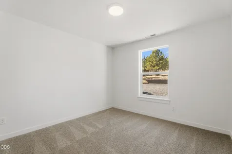 6075 NW Elliott Street Prineville OR 97754