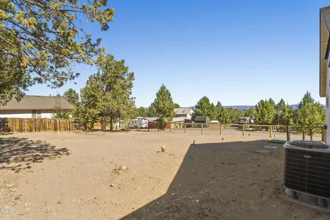 6075 NW Elliott Street Prineville OR 97754
