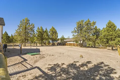 6075 NW Elliott Street Prineville OR 97754