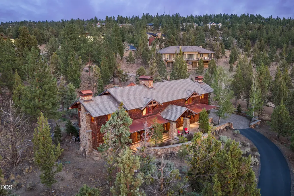 3444 NW Greenleaf Way Bend OR 97703