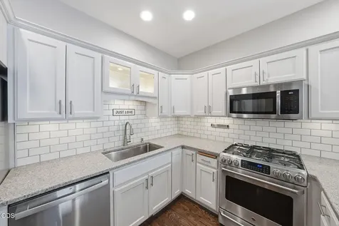 19358 SW Laurelhurst Way Bend OR 97702