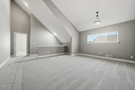 19358 SW Laurelhurst Way Bend OR 97702