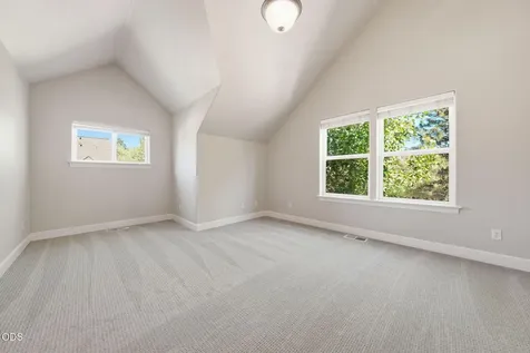 19358 SW Laurelhurst Way Bend OR 97702