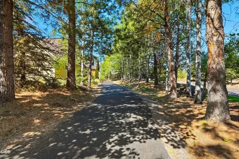 19358 SW Laurelhurst Way Bend OR 97702