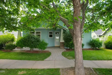 977 NE Hudspeth Lane Prineville OR 97754