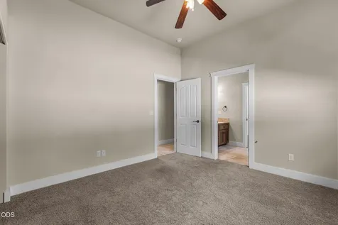 977 NE Hudspeth Lane Prineville OR 97754