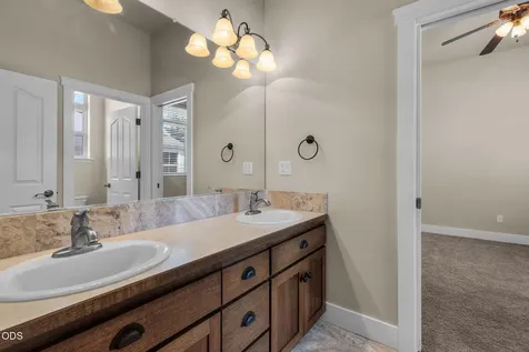 977 NE Hudspeth Lane Prineville OR 97754