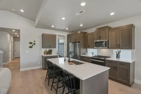 20855 SE Caldera Drive Bend OR 97702