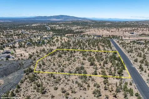 SE Laredo Road Prineville OR 97754