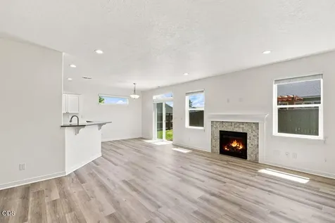 2502 NW Glen Oak Avenue Redmond OR 97756