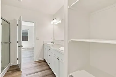 2502 NW Glen Oak Avenue Redmond OR 97756