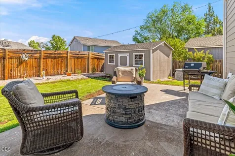 1615 SW Sarasoda Court Redmond OR 97756
