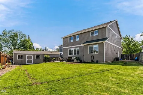 1615 SW Sarasoda Court Redmond OR 97756