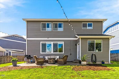 1615 SW Sarasoda Court Redmond OR 97756