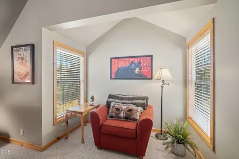 57499 Circle Four Lane Sunriver OR 97707