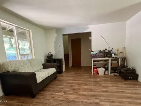 1202 Sheraton Drive Williams OR 97544