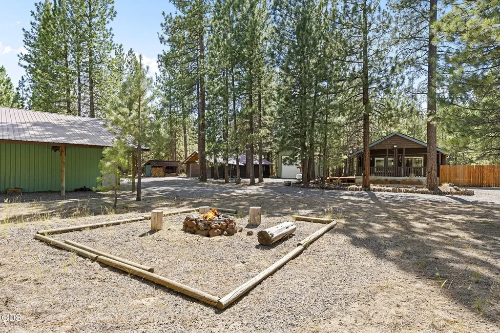 14973 Ponderosa Loop La Pine OR 97739