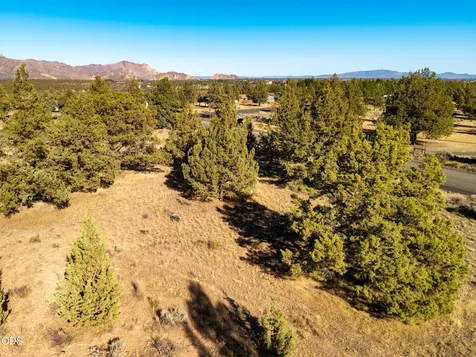 16500 SW Chinook Drive Terrebonne OR 97760