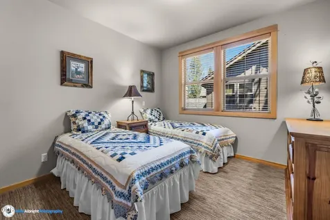 57163 Fremont Drive Sunriver OR 97707