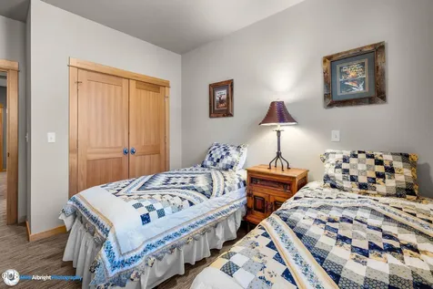 57163 Fremont Drive Sunriver OR 97707